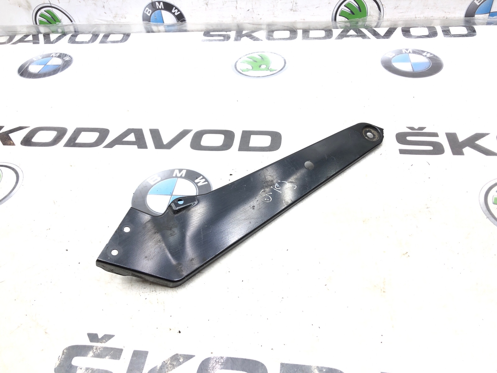 Кронштейн передней панели, 4000 рублей, Москва