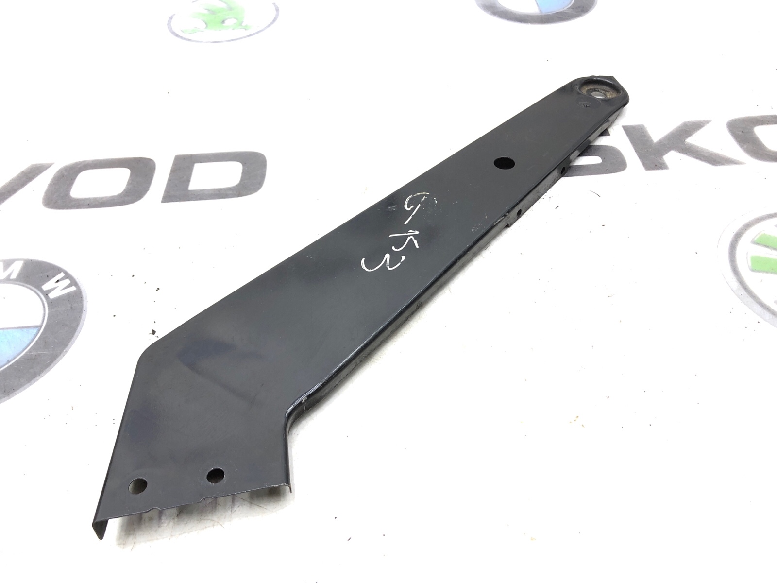 Кронштейн передней панели, 4000 рублей, Москва