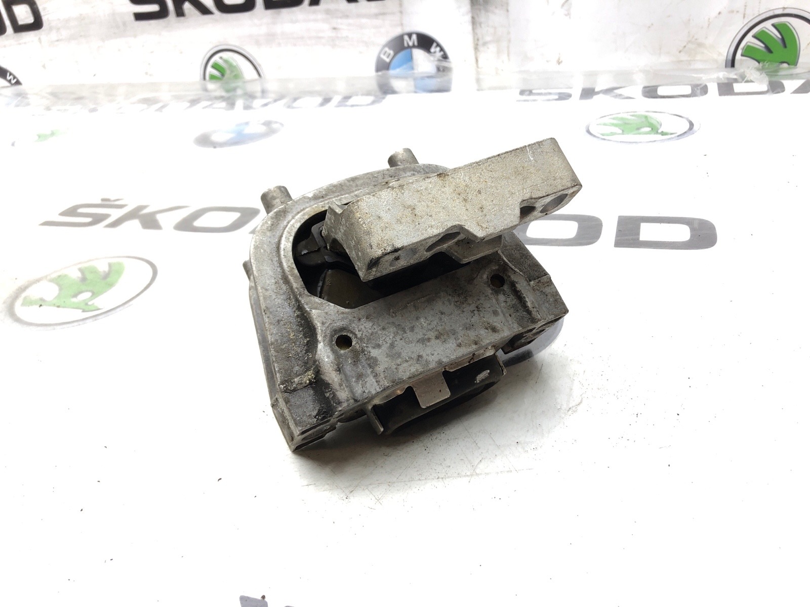 Опора двигателя, 4000 рублей, Москва