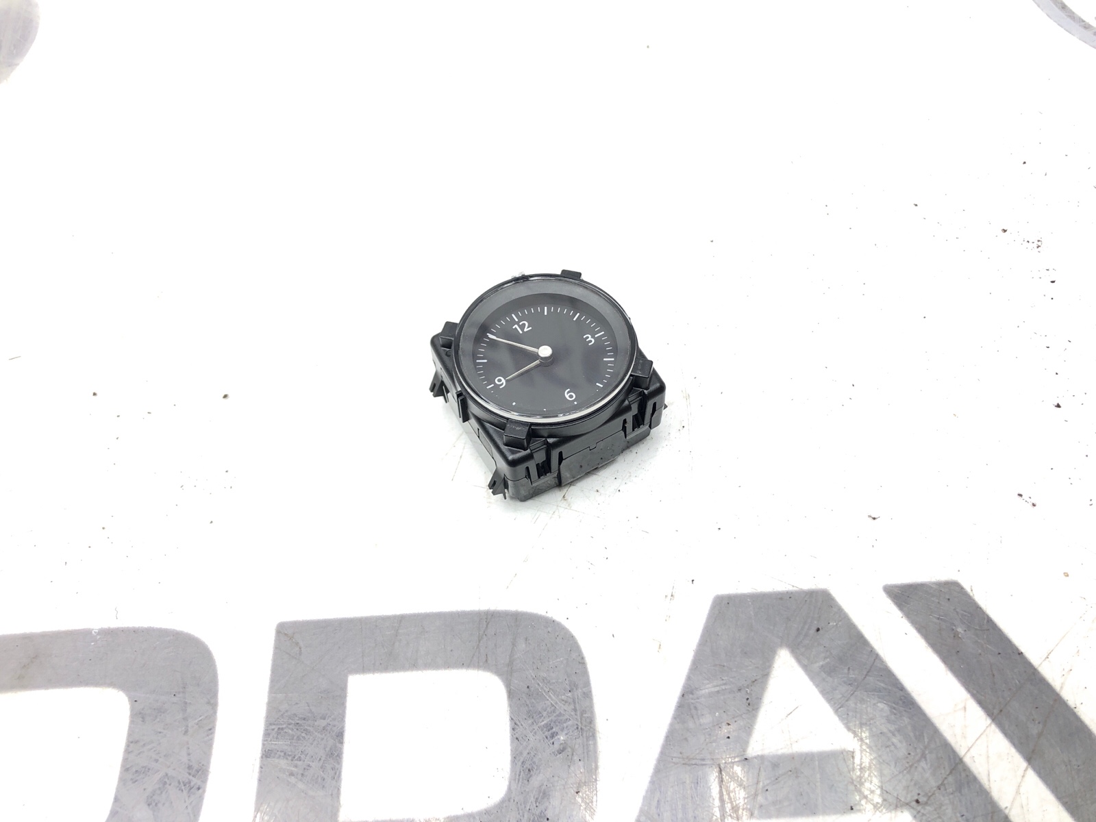 Часы, 2500 рублей, Москва