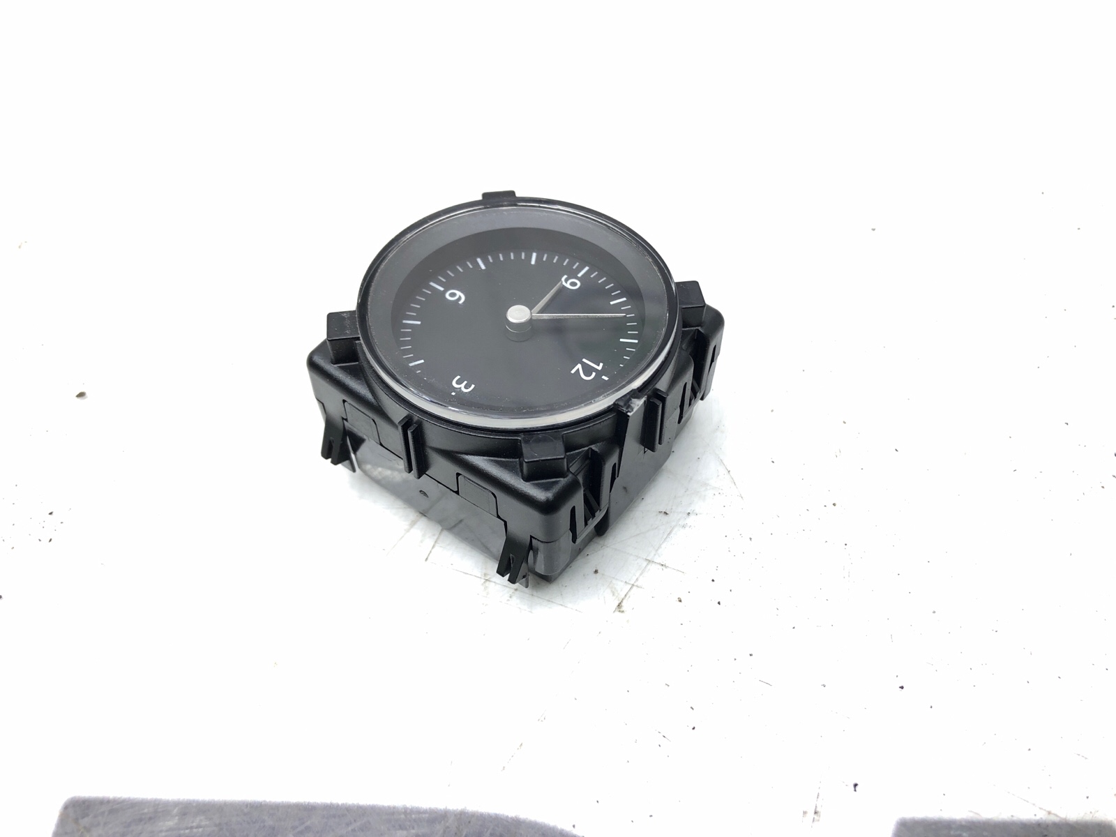 Часы, 2500 рублей, Москва