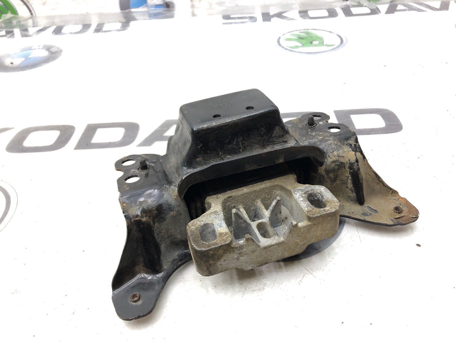 Опора МКПП, 2000 рублей, Москва