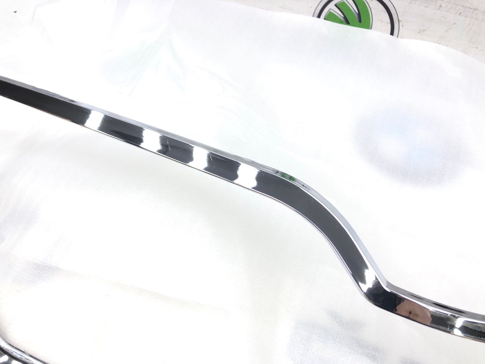 Молдинг решетки радиатора, 2200 рублей, Москва