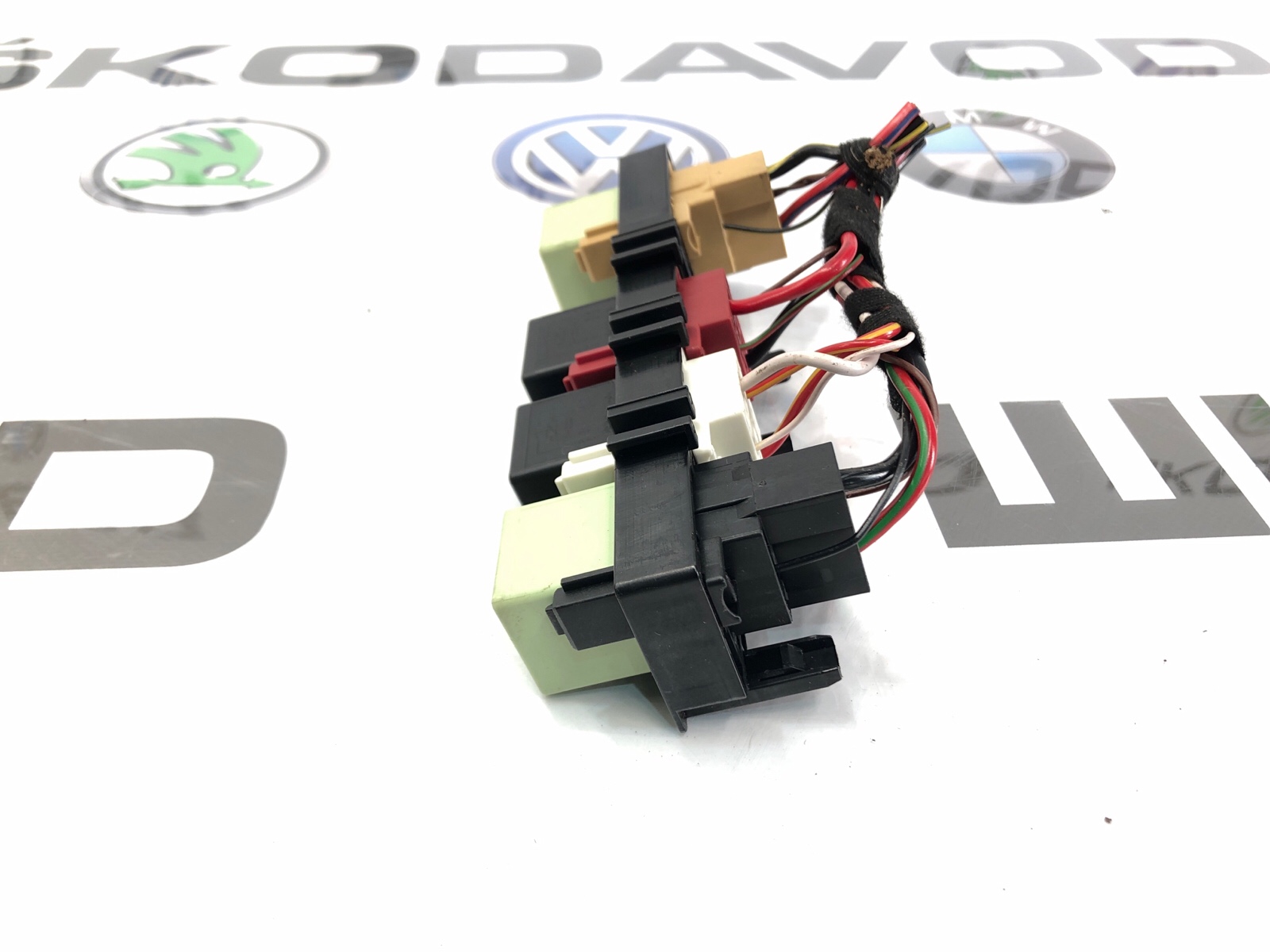 Блок реле, 1000 рублей, Москва