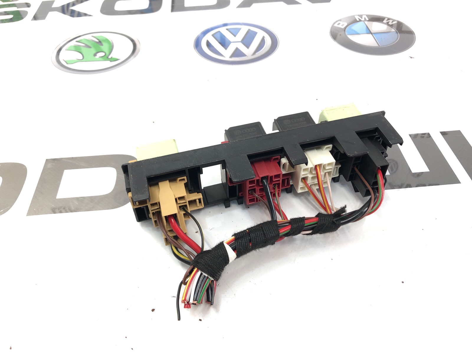 Блок реле, 1000 рублей, Москва