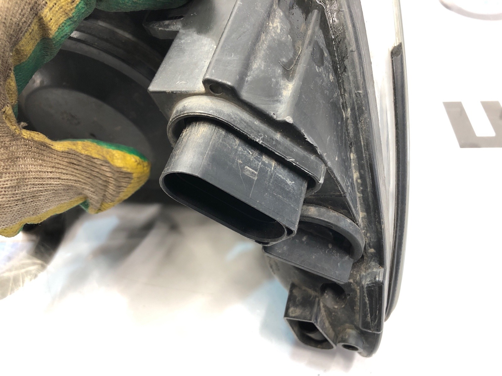 фара, 10000 рублей, Москва