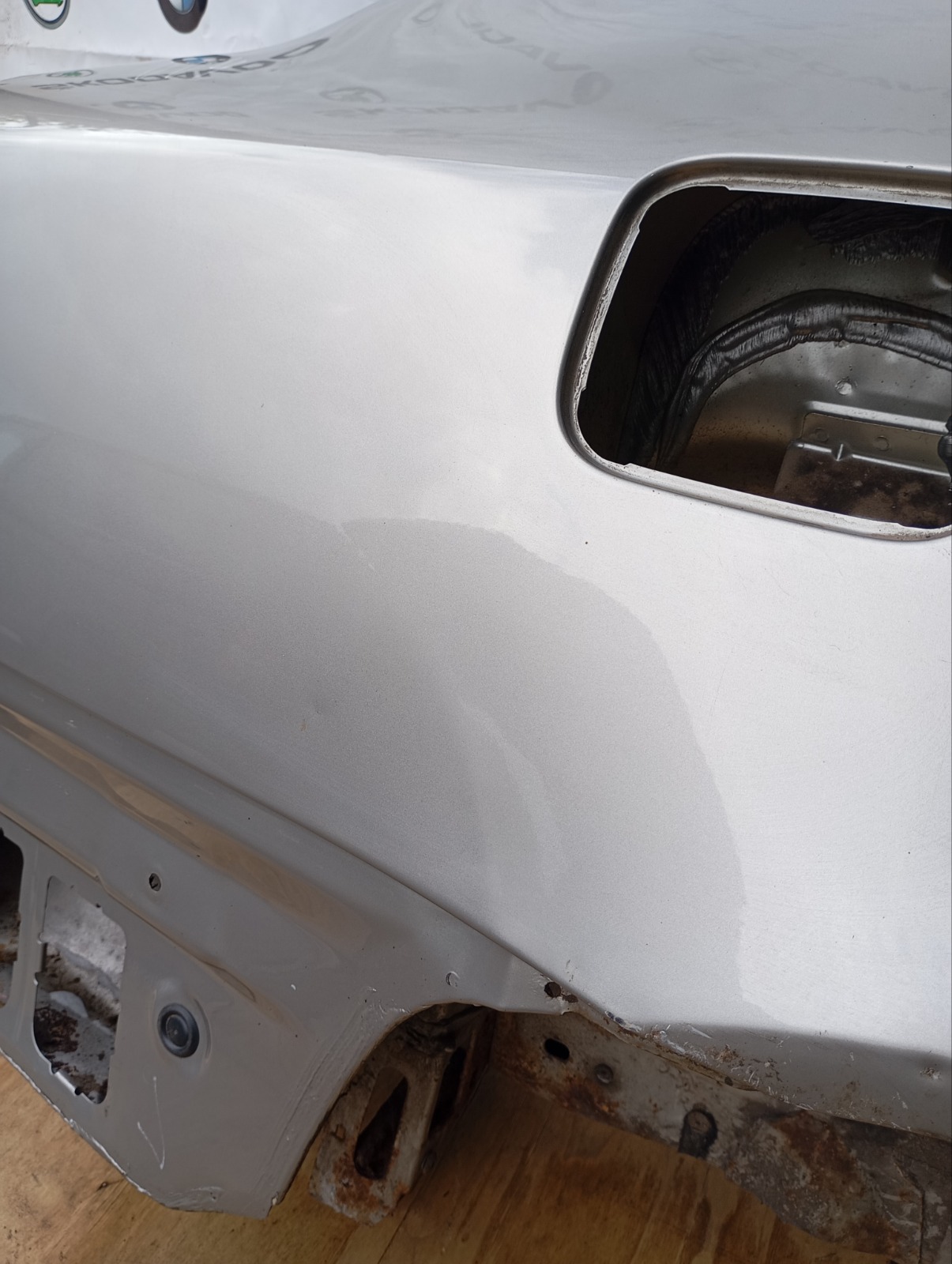 Четверть (крыло), 25000 рублей, Москва