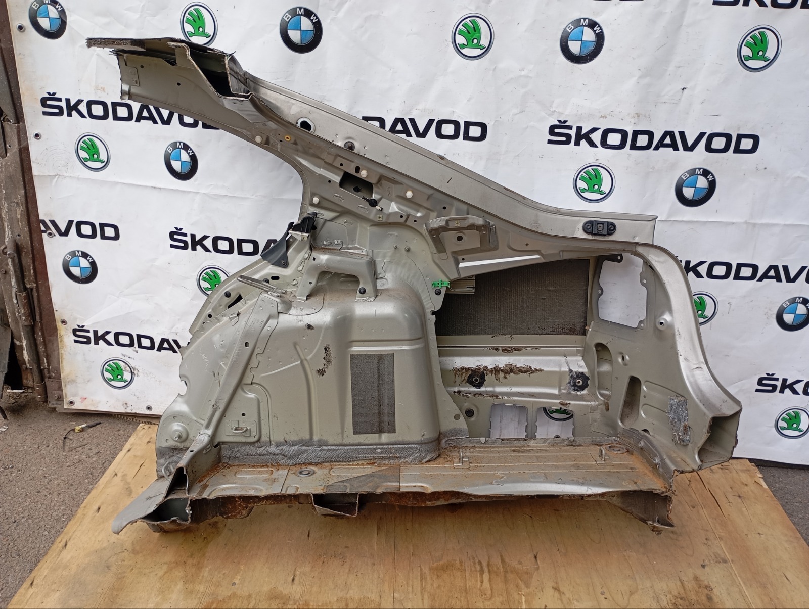 Четверть (крыло), 25000 рублей, Москва