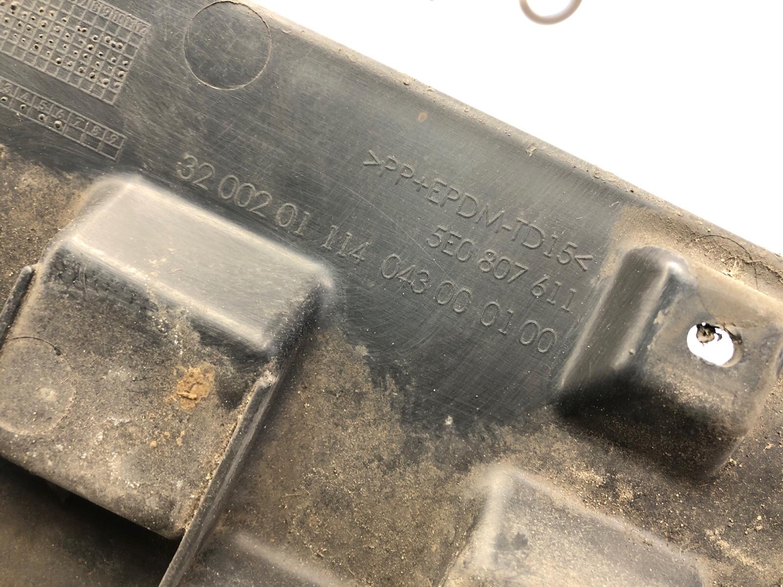 Пыльник бампера, 2500 рублей, Москва