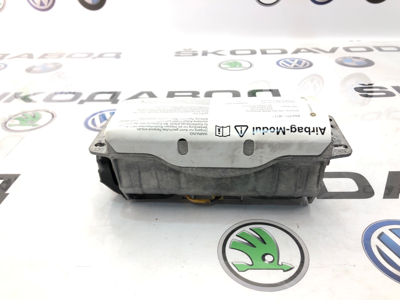 Подушка безопасности пассажира, 3500 рублей, Москва