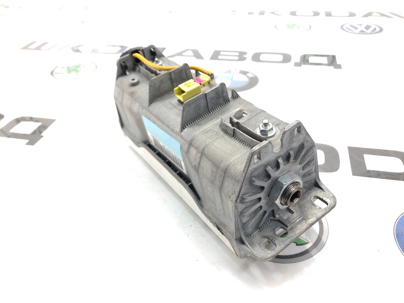 Подушка безопасности пассажира, 3500 рублей, Москва