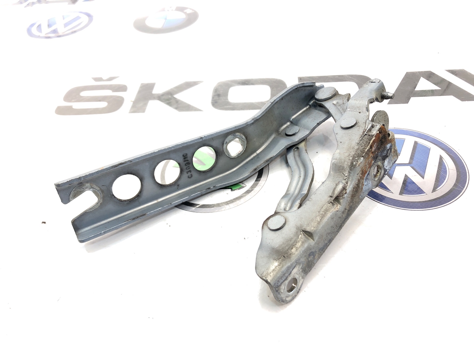 петля капота, 500 рублей, Москва