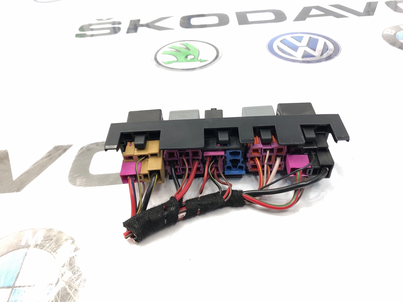 Блок реле, 1000 рублей, Москва