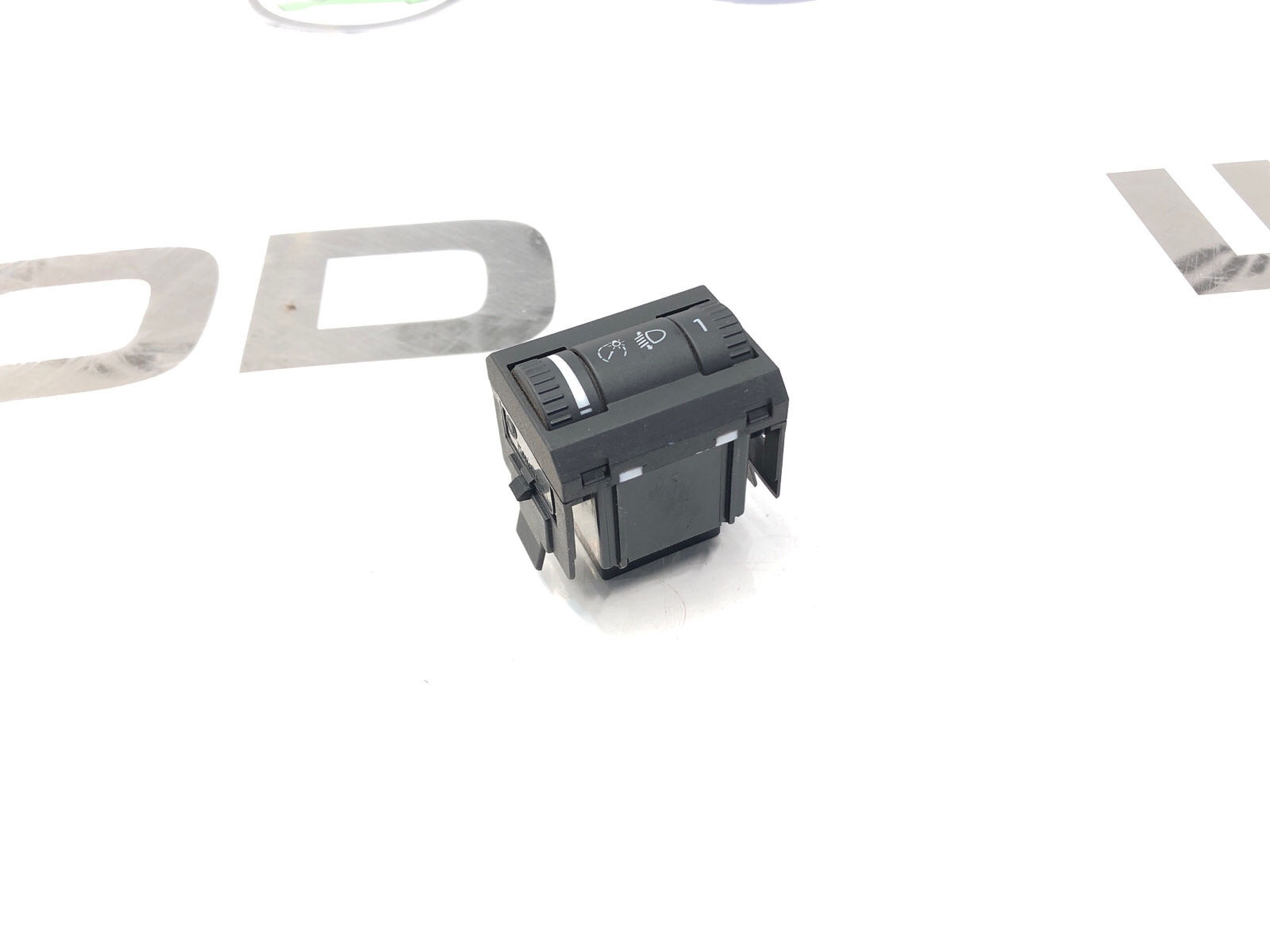 Регулятор яркости приборной панели, 400 рублей, Москва