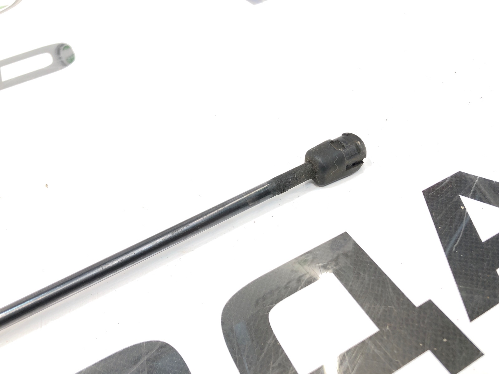 Амортизатор крышки багажника, 500 рублей, Москва