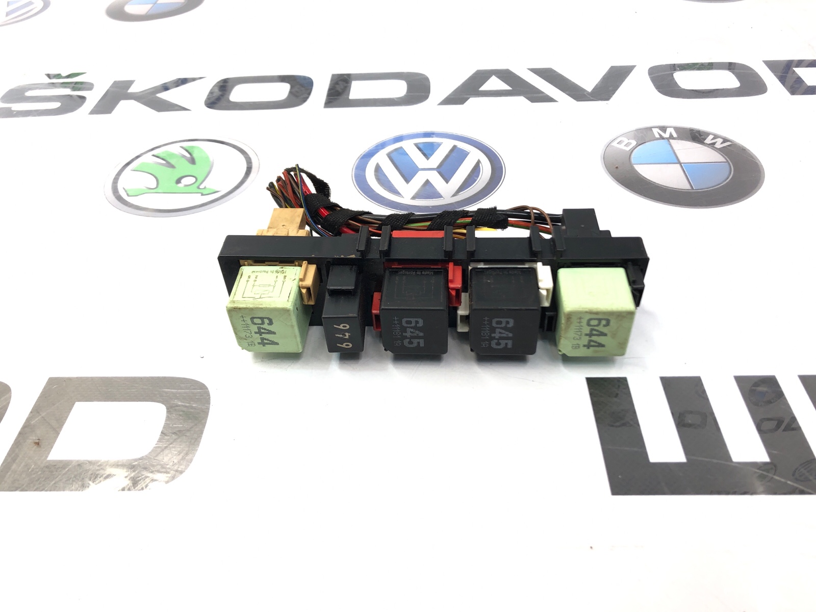 Блок реле, 1000 рублей, Москва