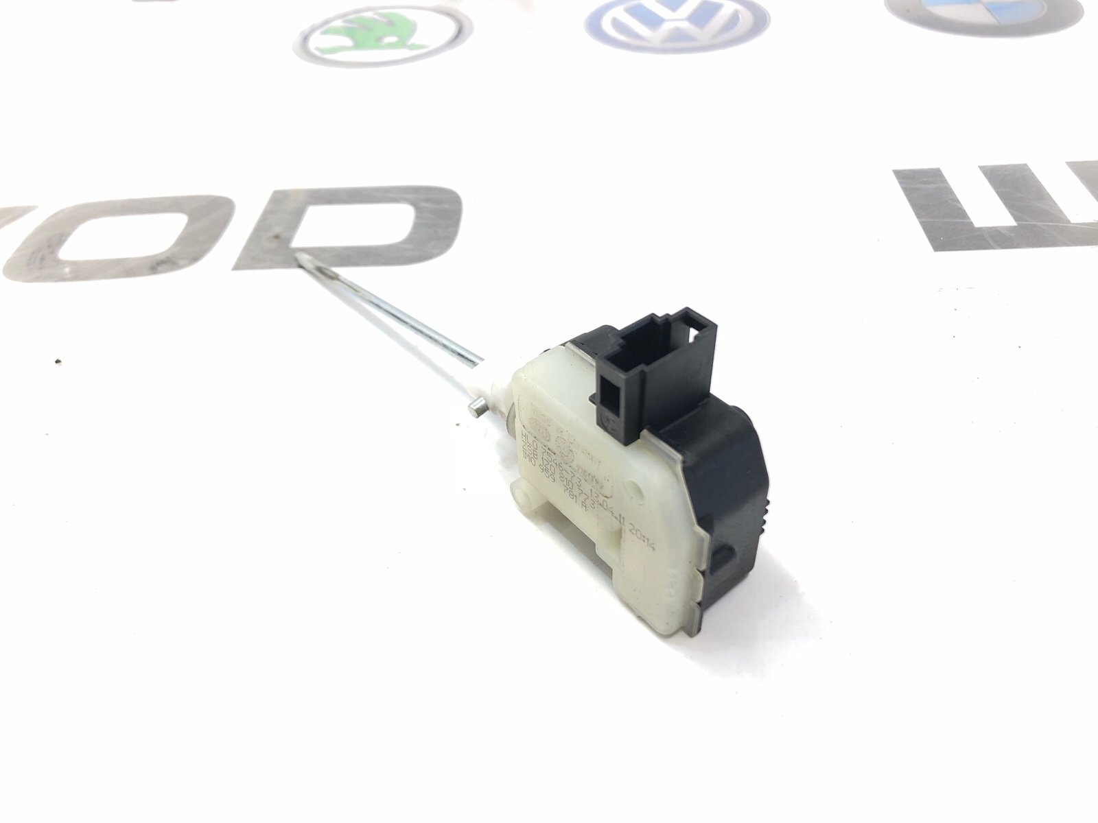 Активатор лючка бензобака, 500 рублей, Москва