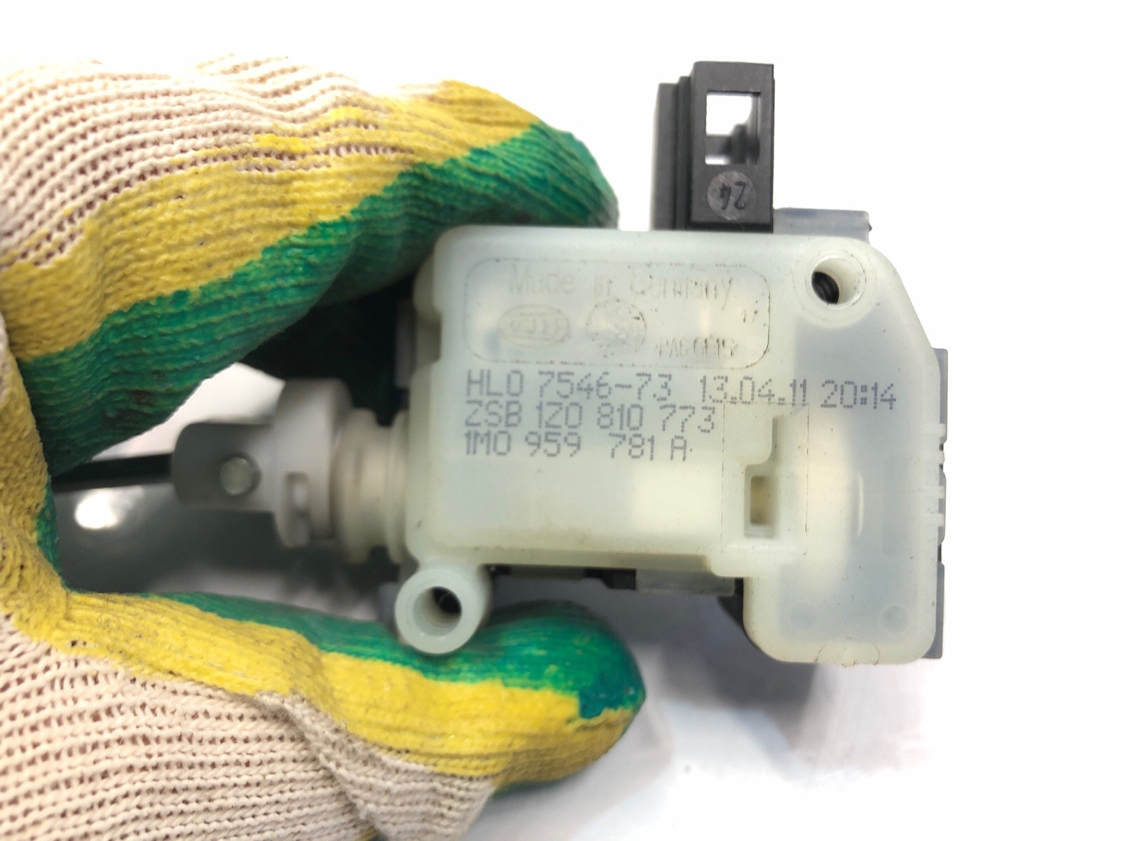 Активатор лючка бензобака, 500 рублей, Москва