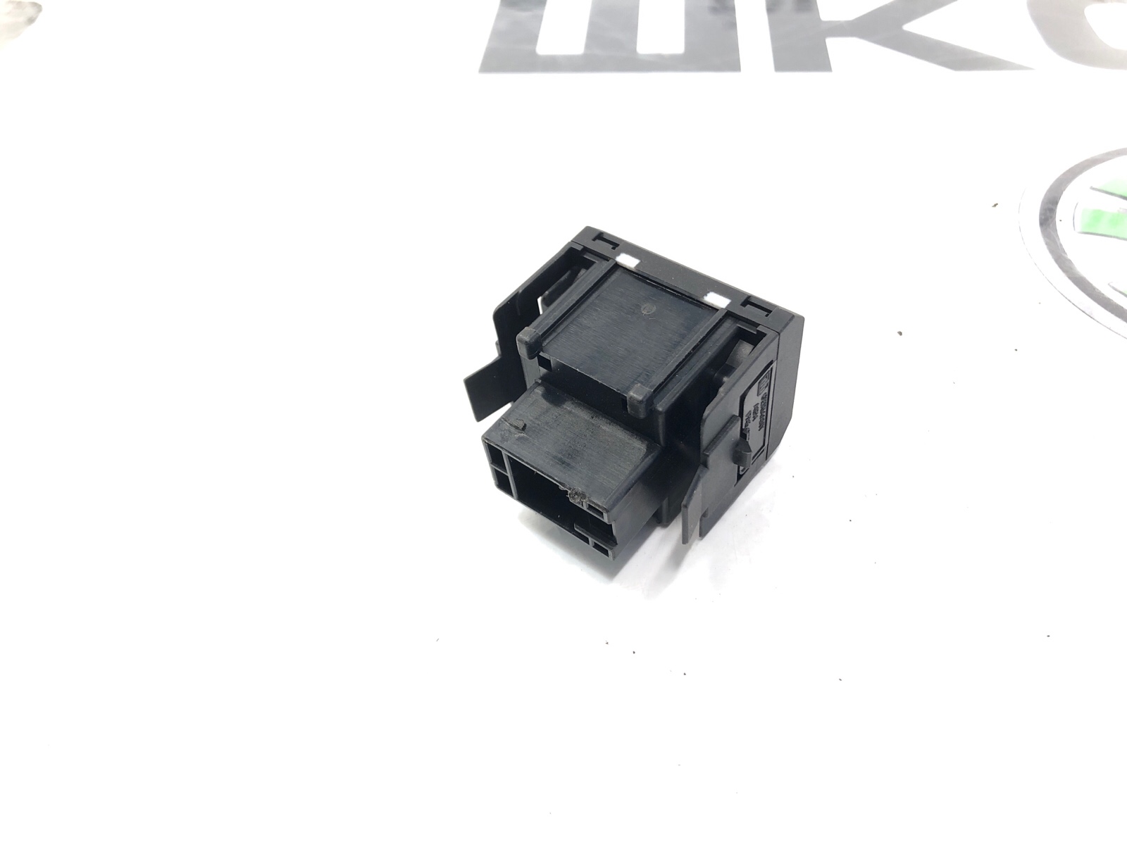 Регулятор яркости приборной панели, 400 рублей, Москва