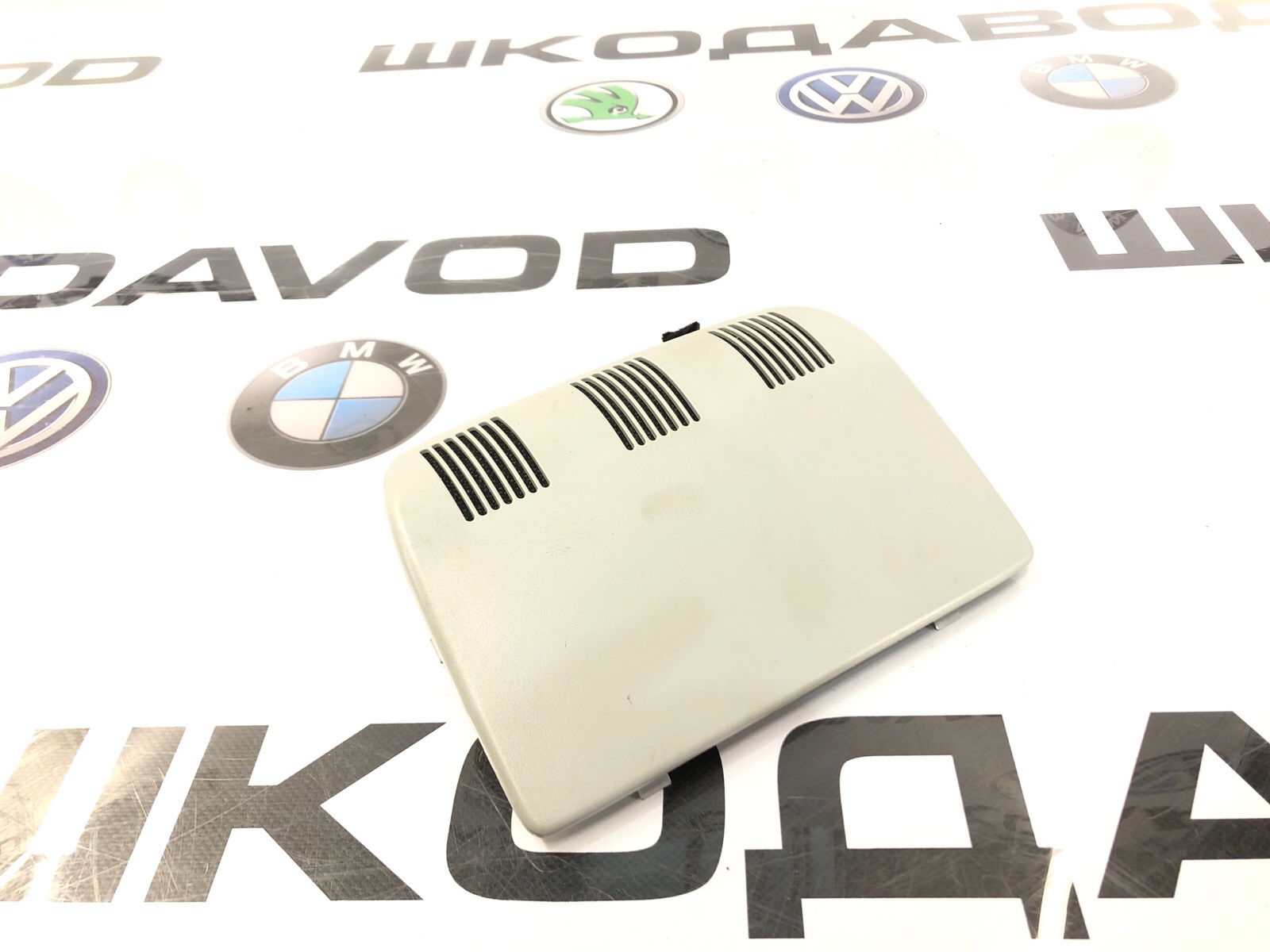 Накладка потолка, 500 рублей, Москва