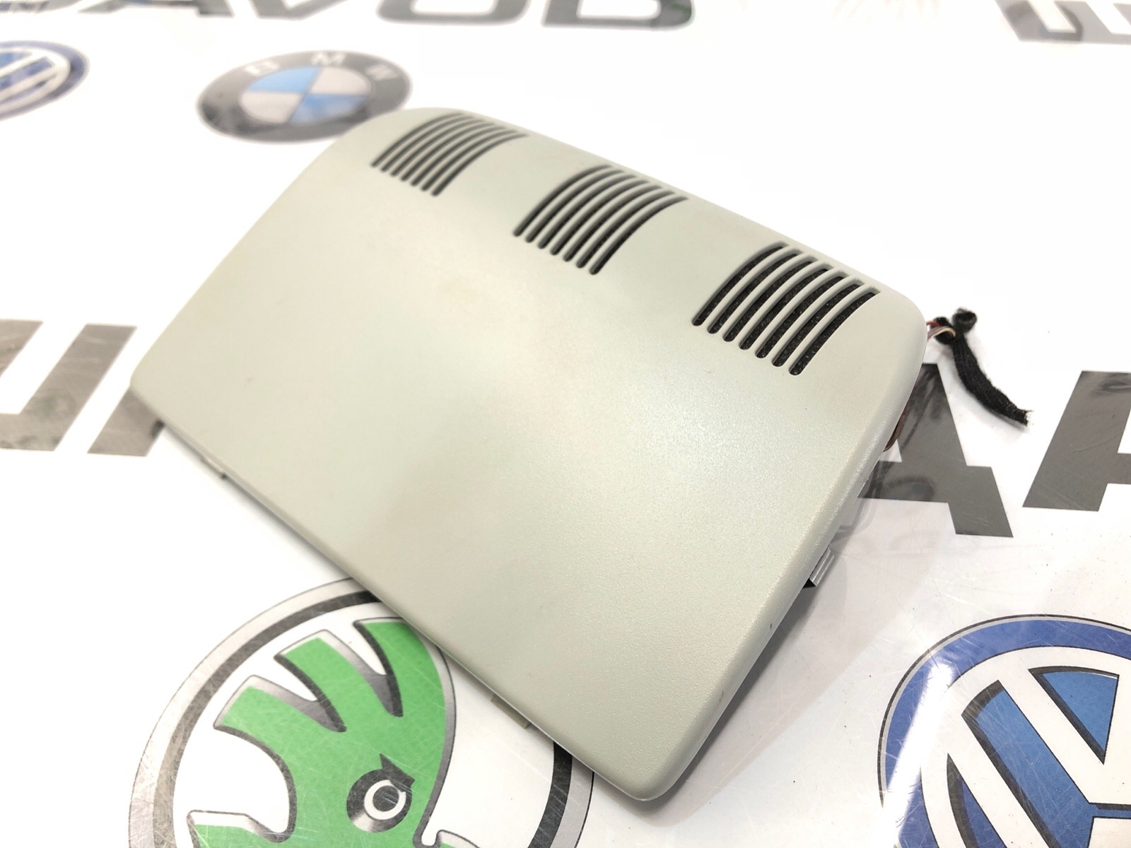 Накладка потолка, 500 рублей, Москва