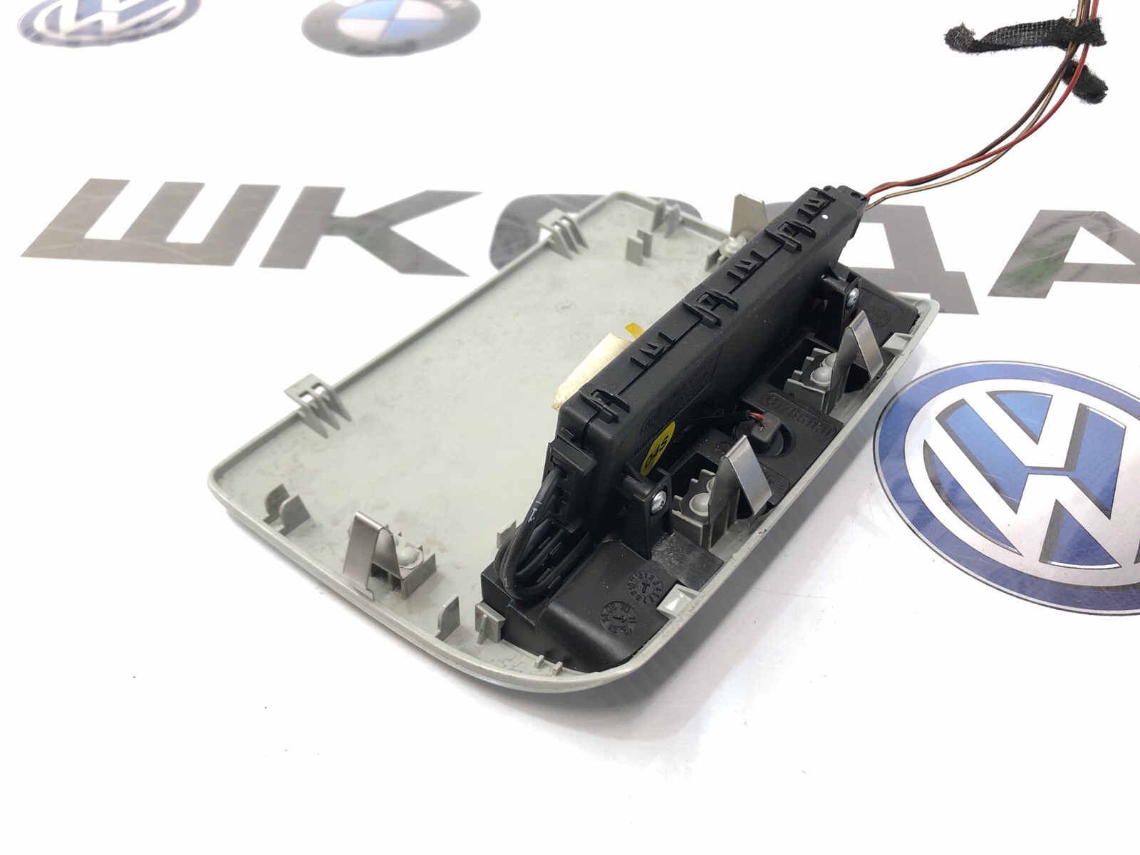 Накладка потолка, 500 рублей, Москва