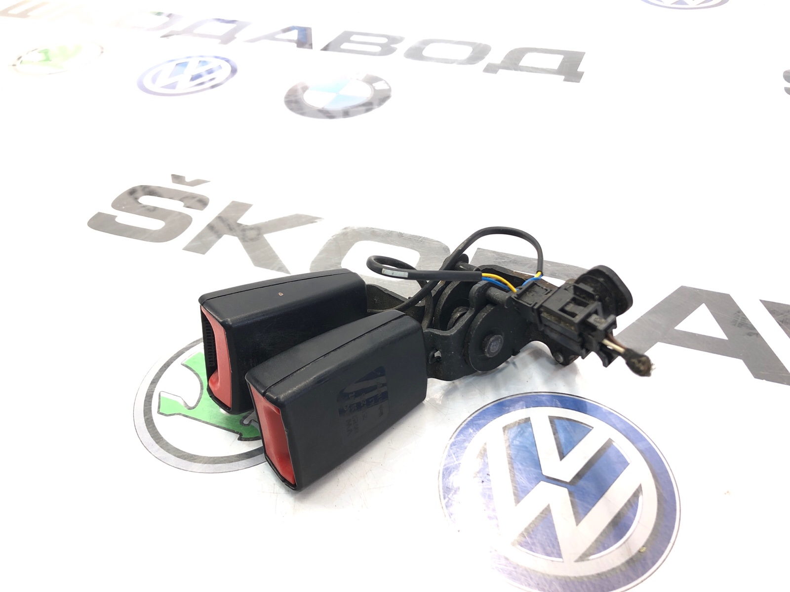 Замок ремня безопасности, 400 рублей, Москва