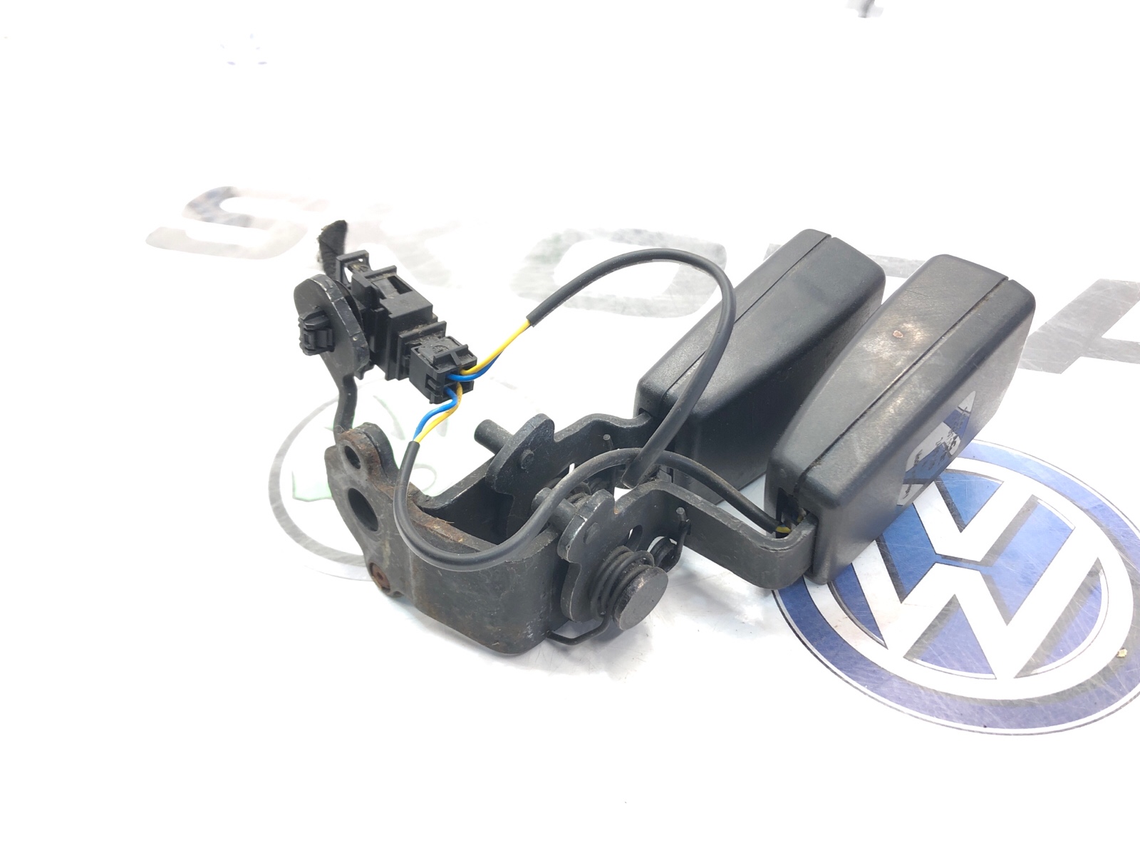 Замок ремня безопасности, 400 рублей, Москва