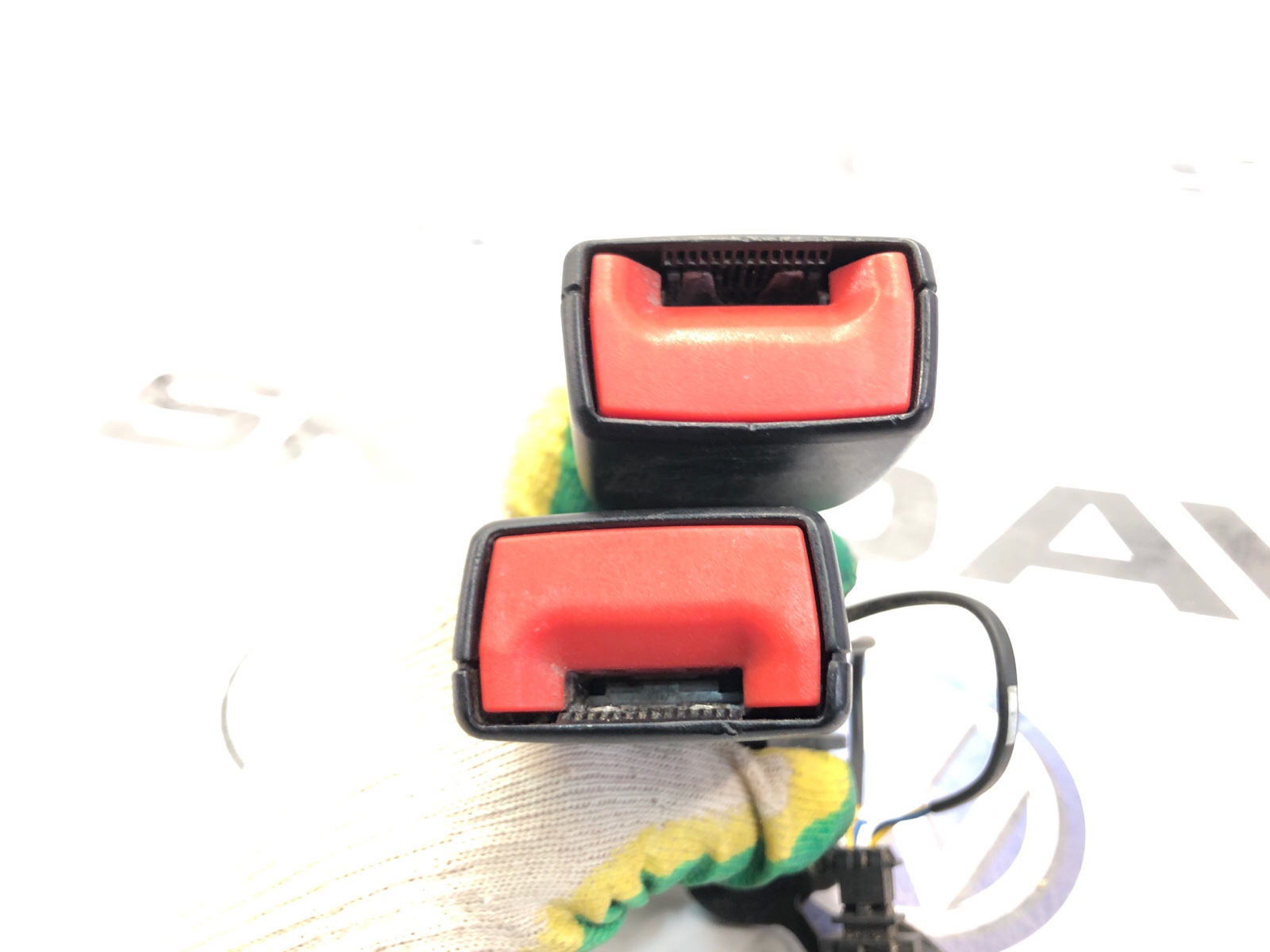 Замок ремня безопасности, 400 рублей, Москва