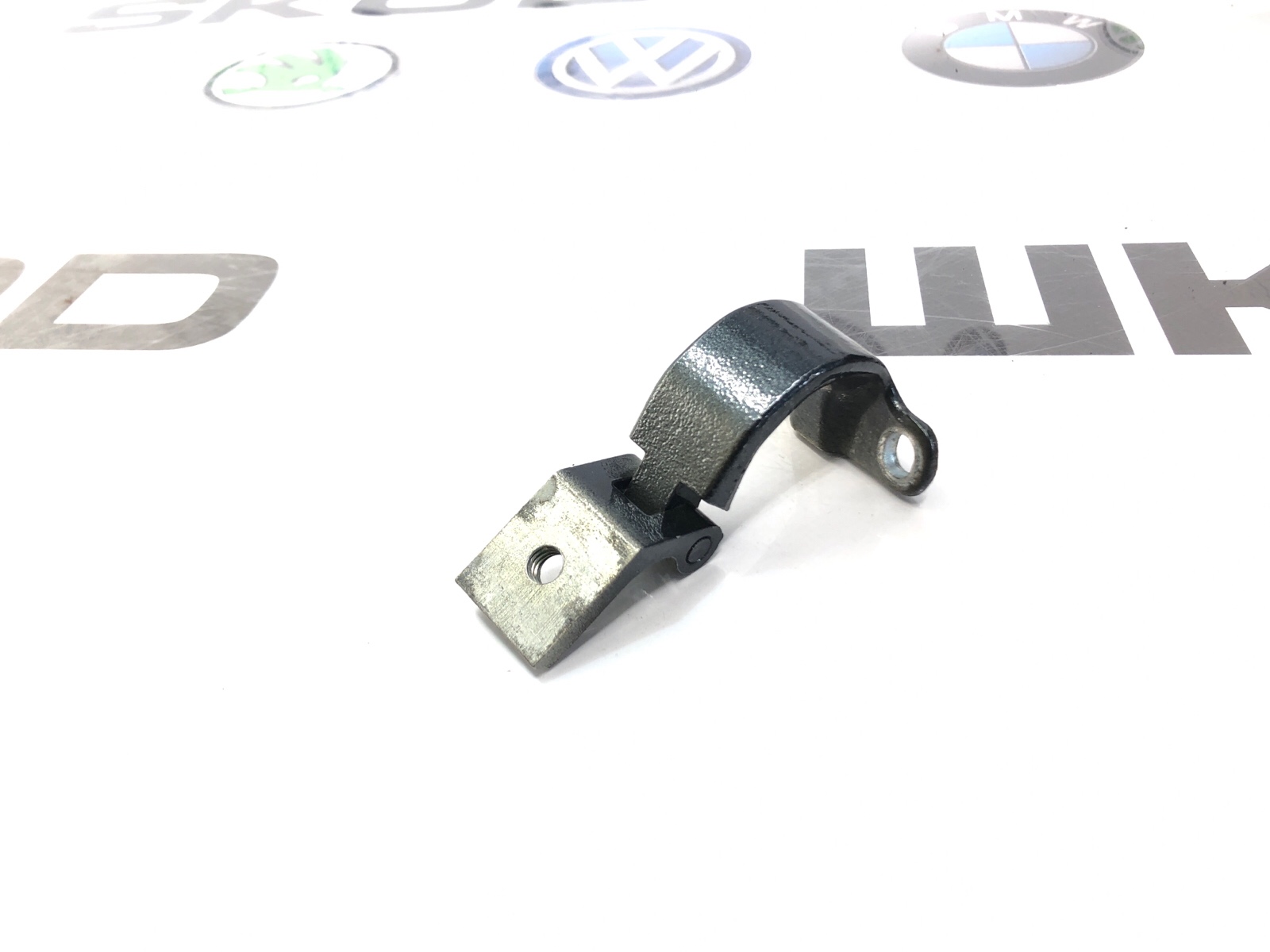 Петля крышки багажника, 1500 рублей, Москва