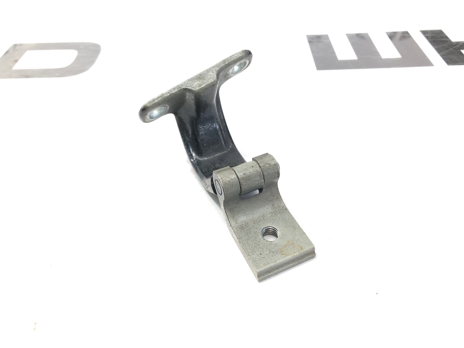 Петля крышки багажника, 1500 рублей, Москва