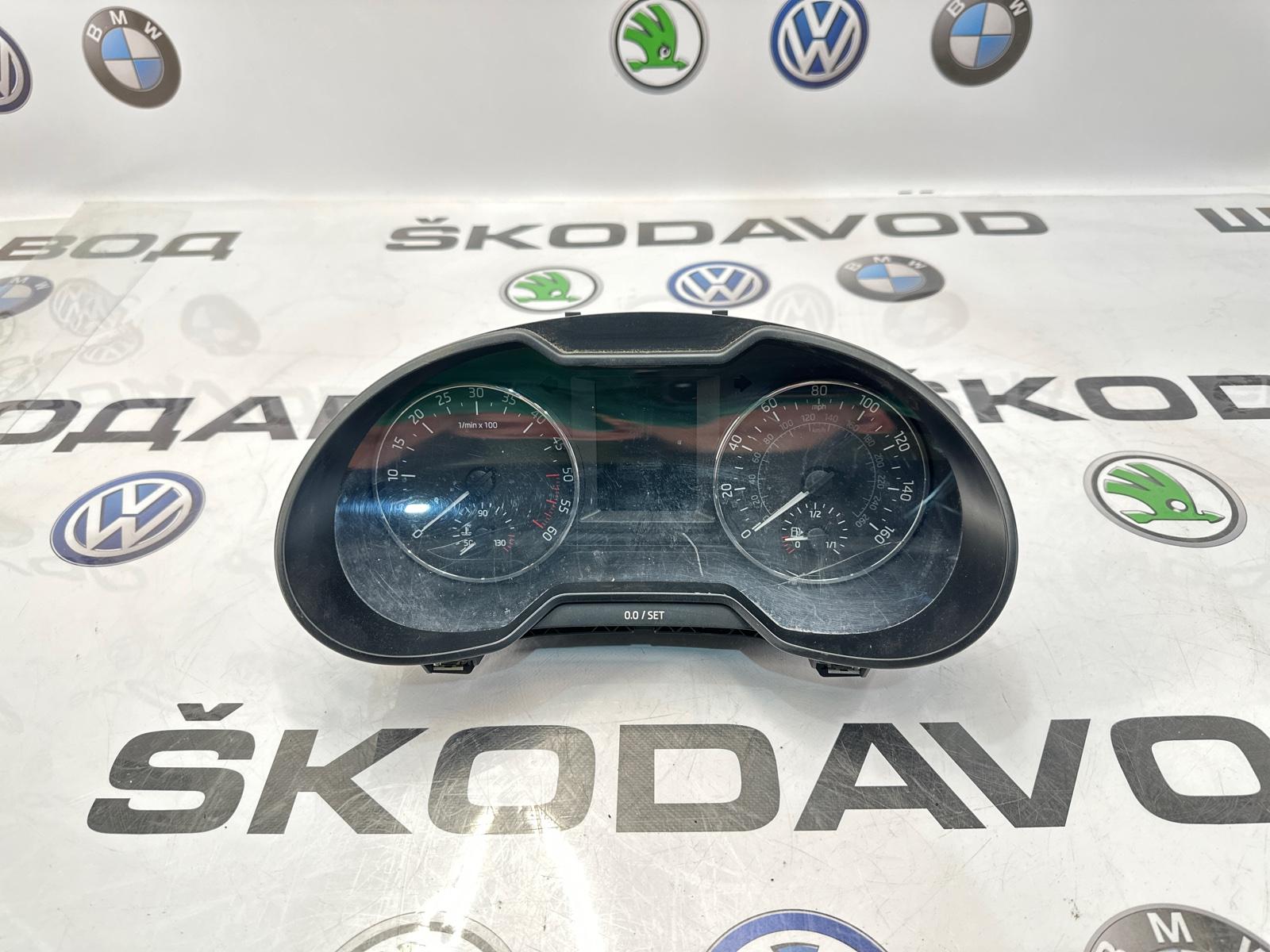 панель приборов, 2000 рублей, Москва