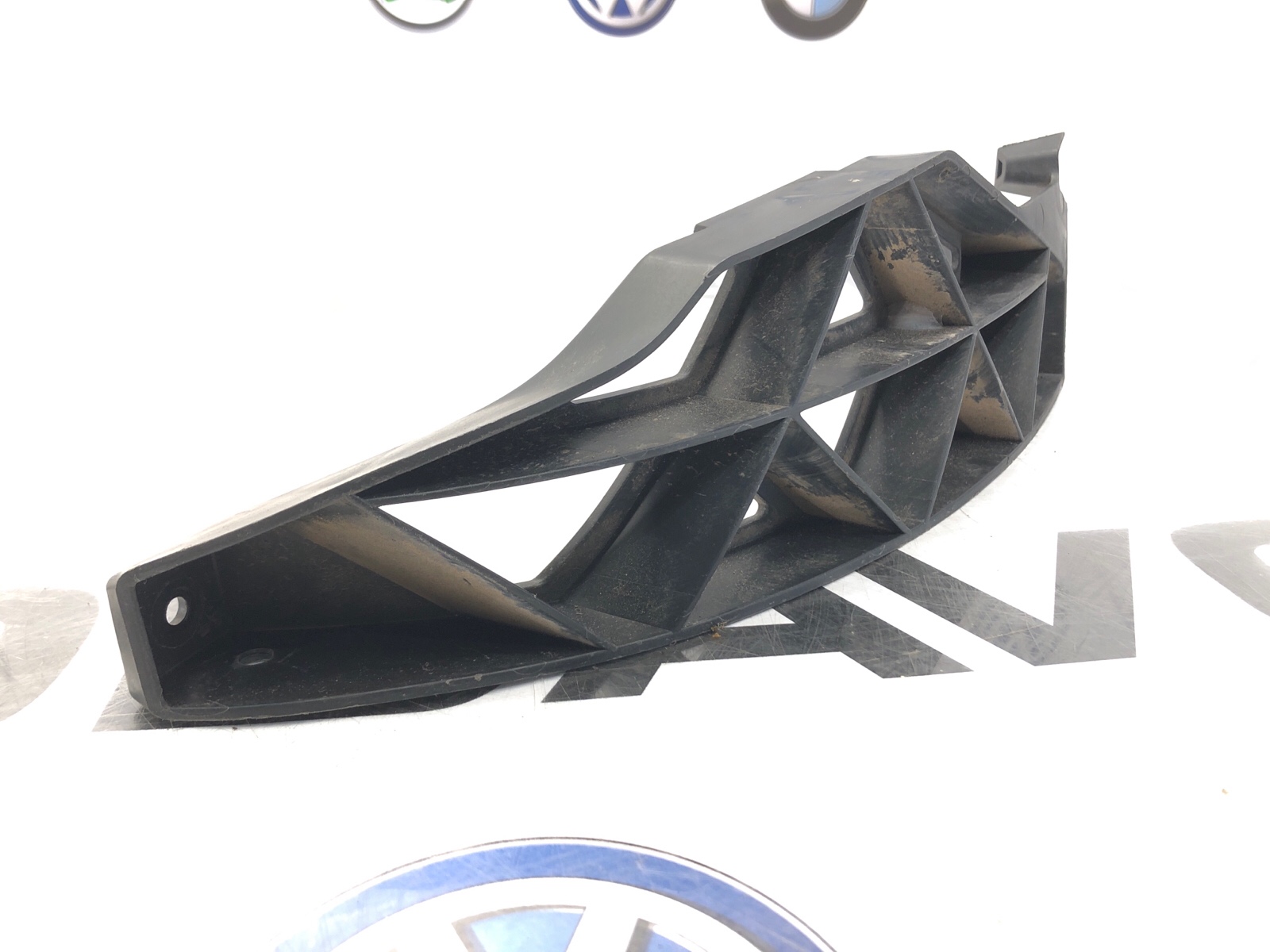 Направляющая бампера, 300 рублей, Москва