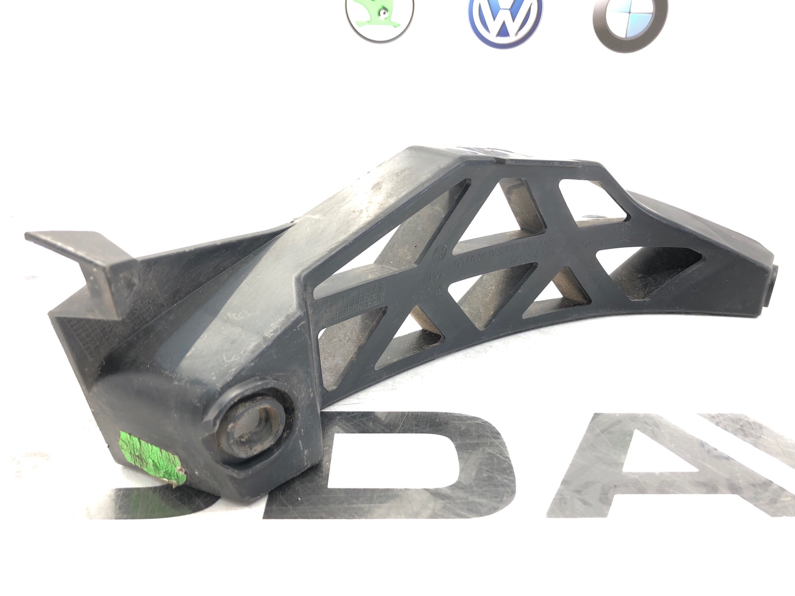 Направляющая бампера, 300 рублей, Москва