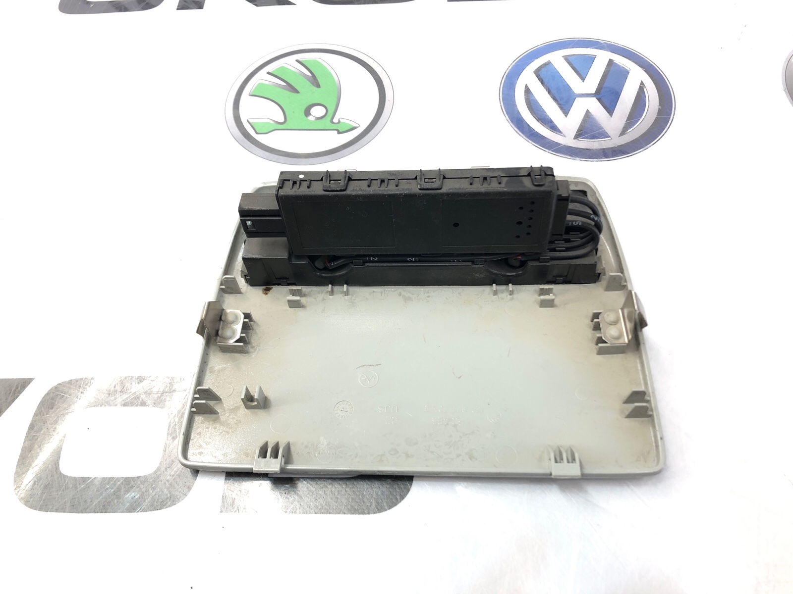 Накладка потолка, 500 рублей, Москва