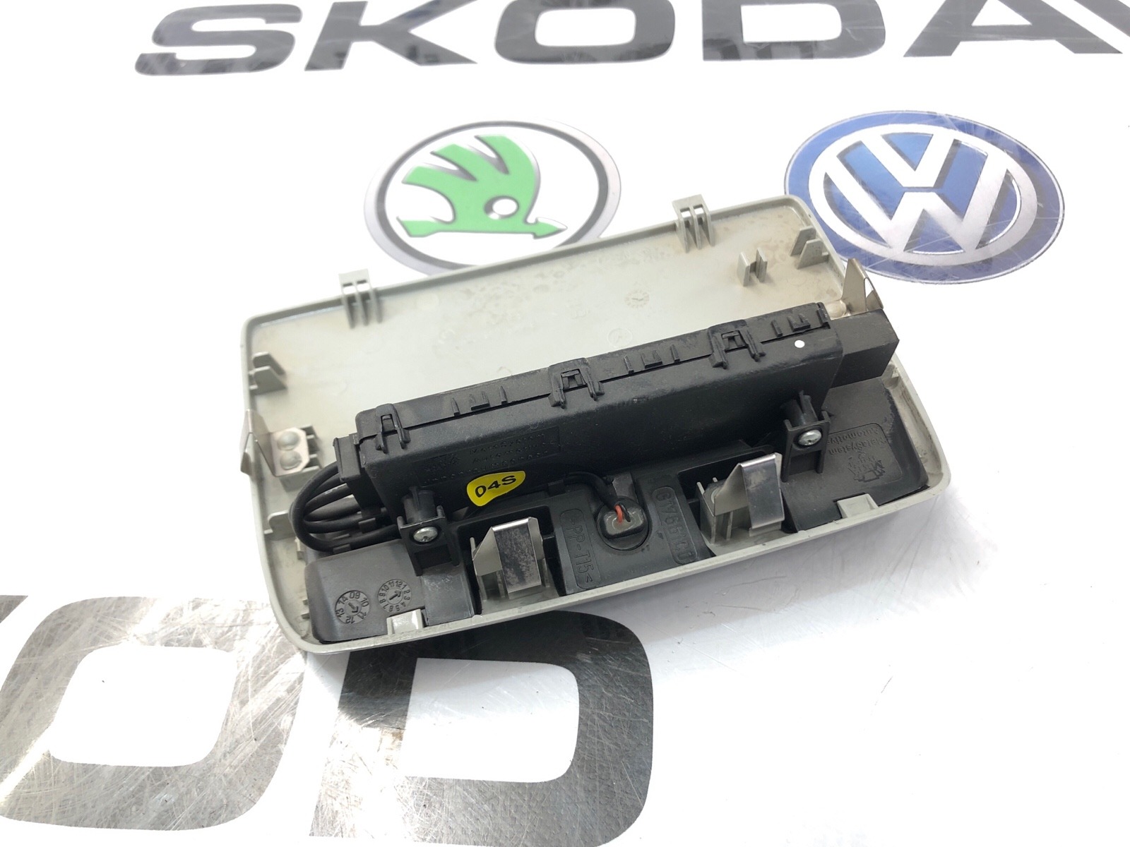 Накладка потолка, 500 рублей, Москва