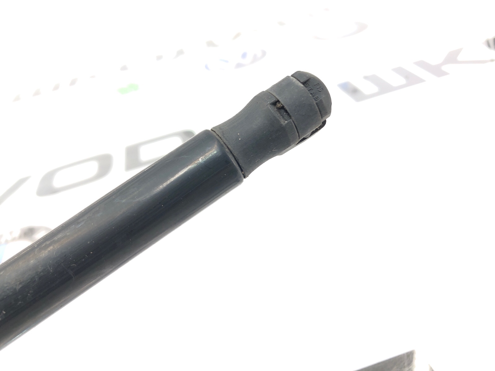 Амортизатор крышки багажника, 500 рублей, Москва