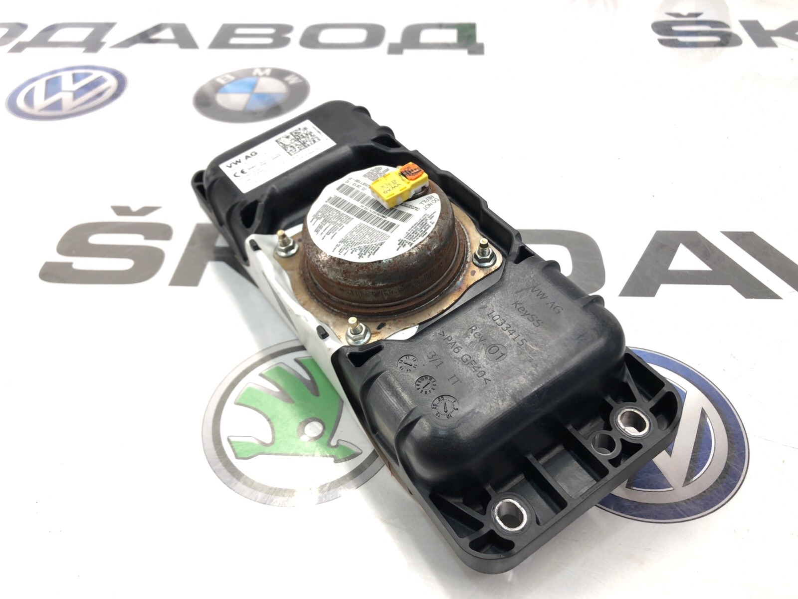 Подушка безопасности пассажира, 8000 рублей, Москва