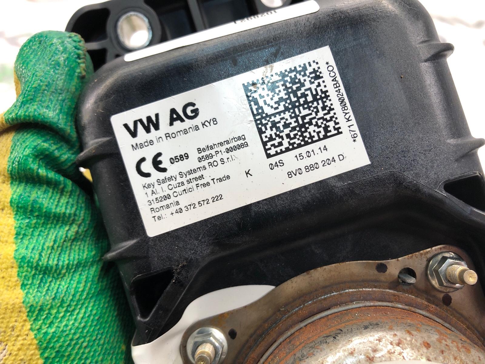 Подушка безопасности пассажира, 8000 рублей, Москва