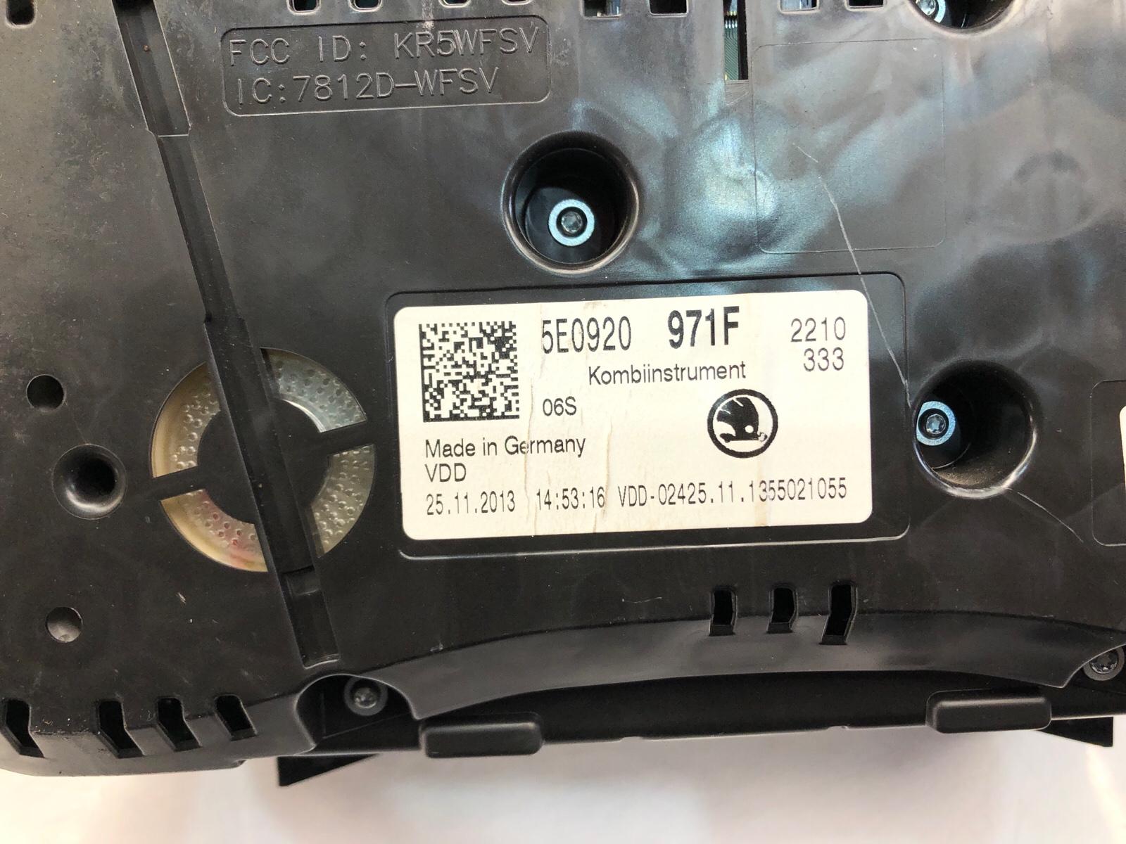 панель приборов, 3000 рублей, Москва