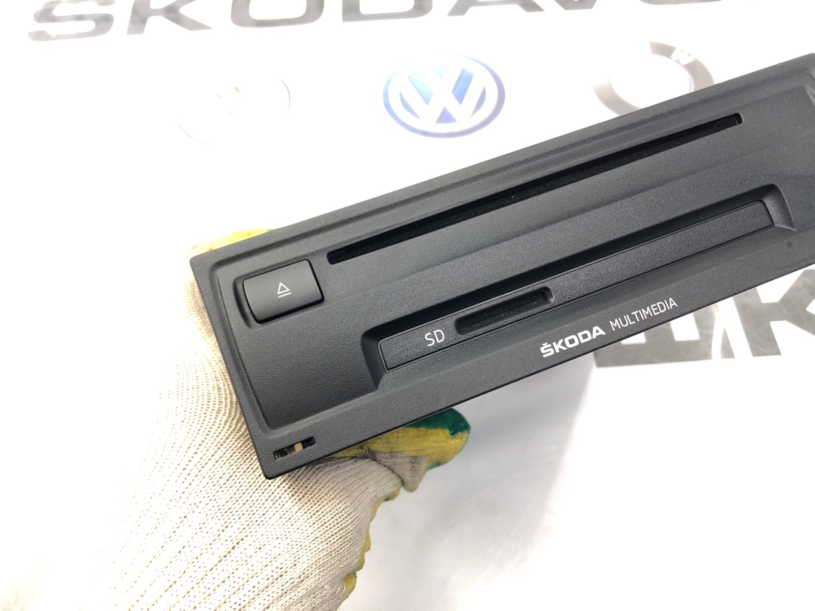 Блок управления мультимедиа, 3000 рублей, Москва