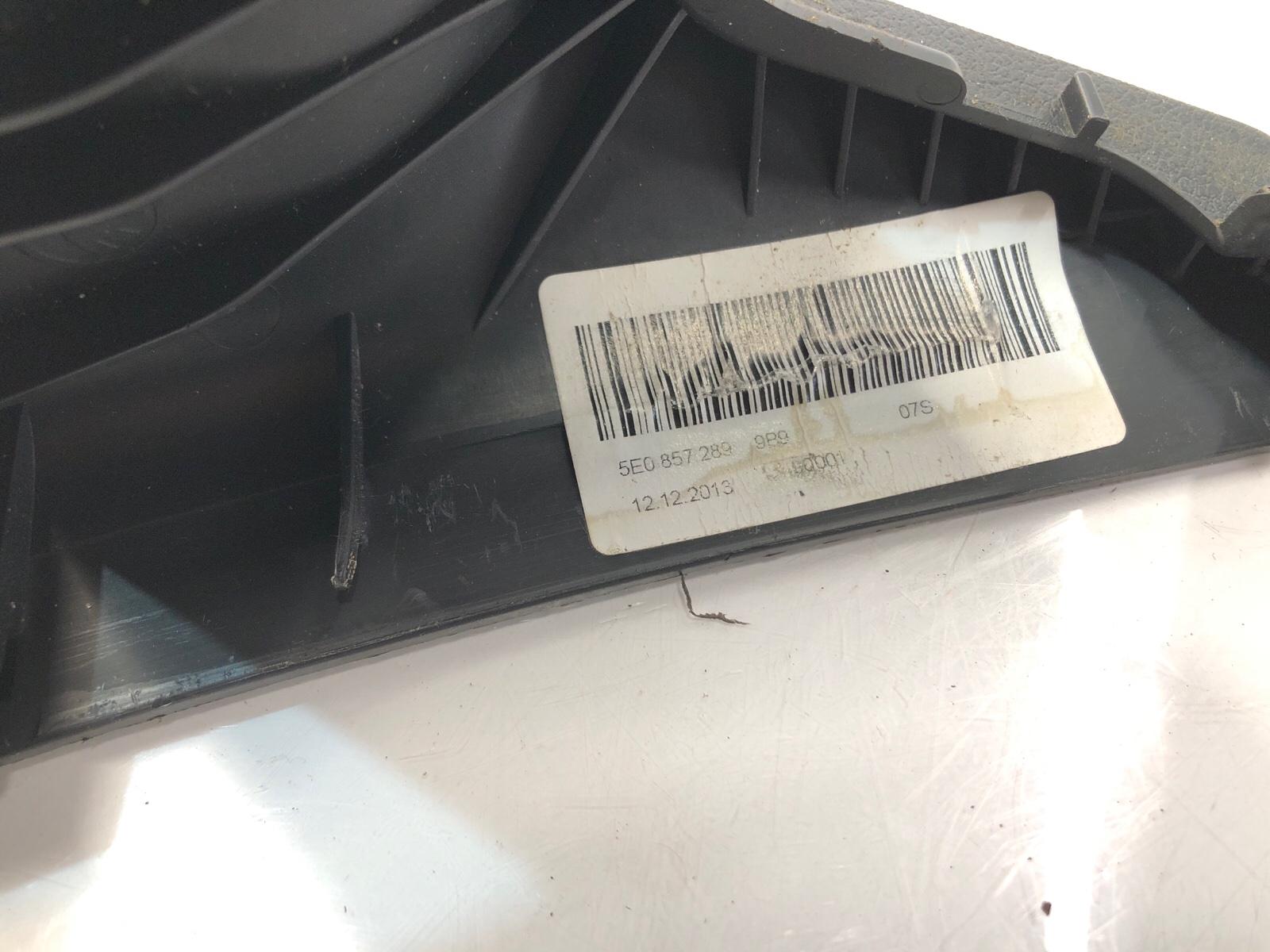 Накладка центральной консоли, 2000 рублей, Москва