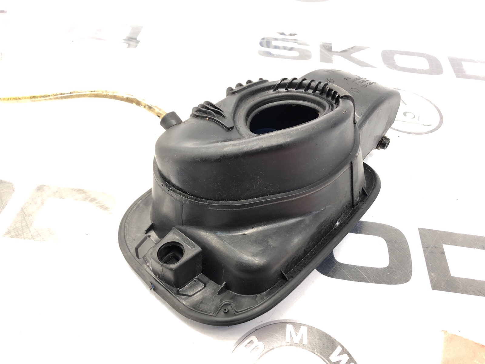 лючок бензобака, 2500 рублей, Москва