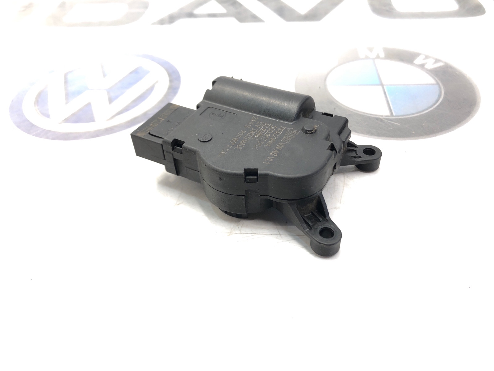 Сервопривод заслонки печки, 2000 рублей, Москва