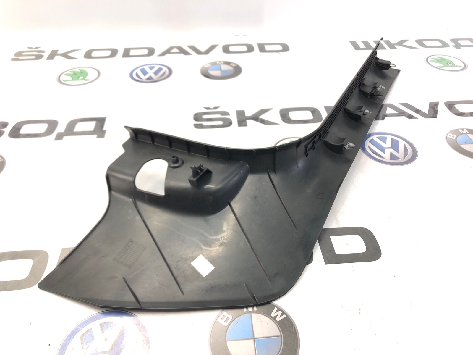 Накладка порога (внутренняя), 1500 рублей, Москва