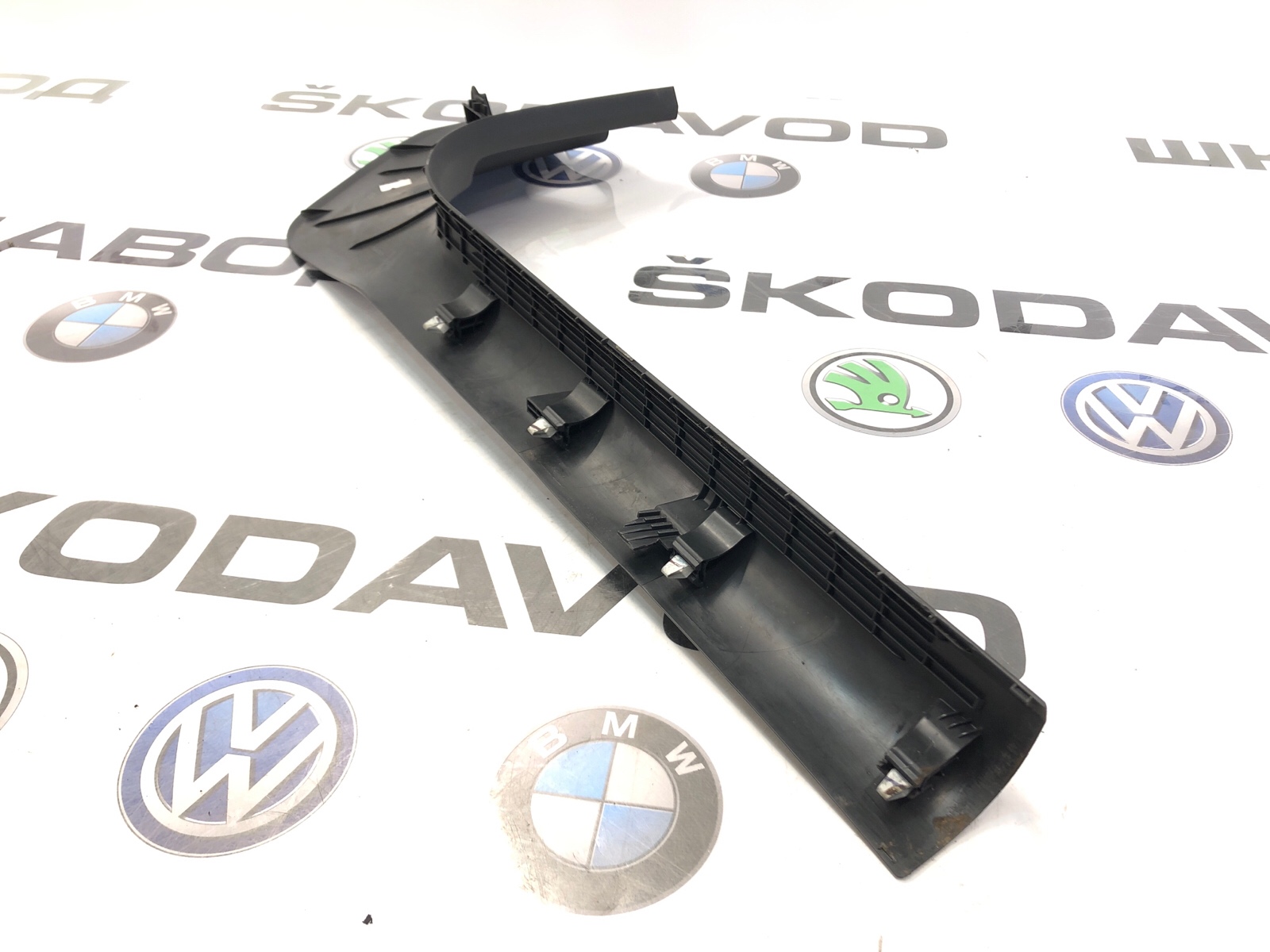 Накладка порога (внутренняя), 1500 рублей, Москва