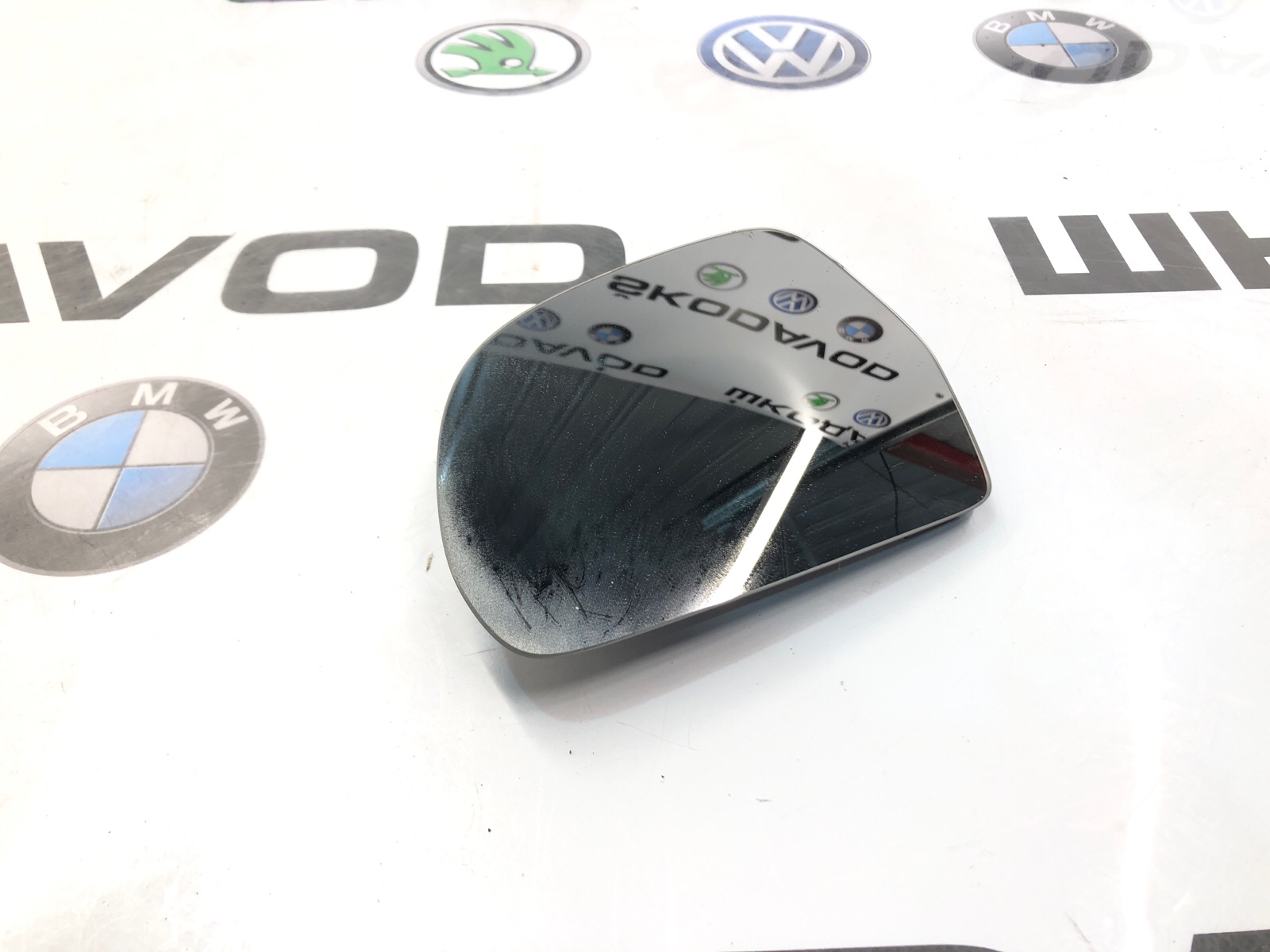 Зеркальный элемент, 3000 рублей, Москва