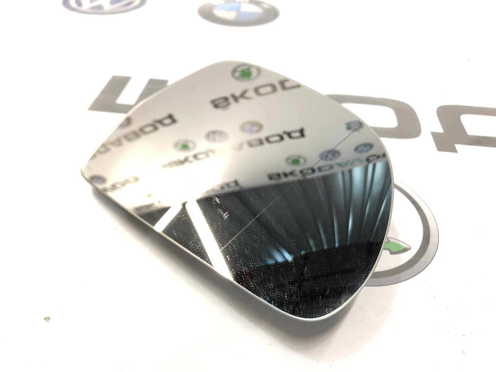 Зеркальный элемент, 1500 рублей, Москва