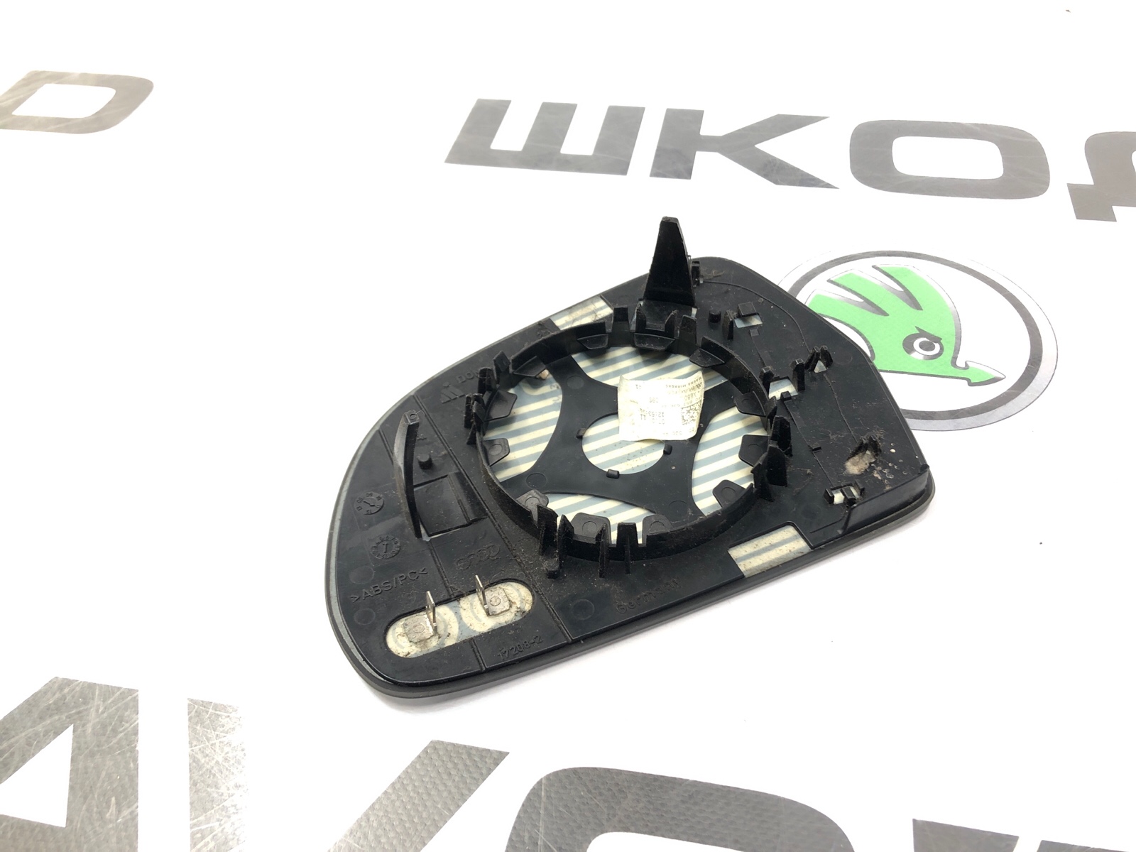 Зеркальный элемент, 2500 рублей, Москва