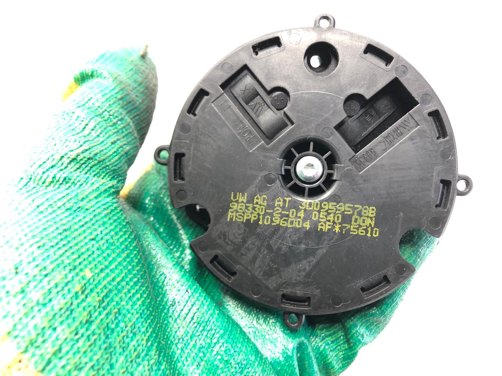 Мотор зеркала, 1000 рублей, Москва